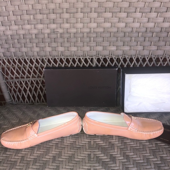 LOUIS VUITTON SUHALI ROSE LOMBOK DRIVING LOAFER 39 - Picture 13 of 15